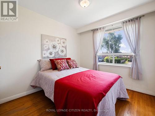 34 Belleglade Court, Toronto (Humbermede), ON - Indoor Photo Showing Bedroom