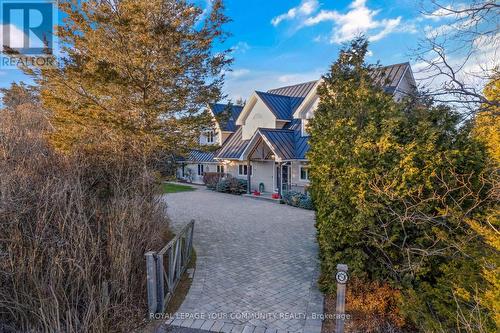 4039 County Rd 13 Road N, Prince Edward County, ON - Outdoor