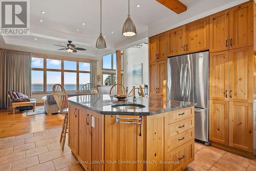 4039 County Rd 13 Road N, Prince Edward County, ON - Indoor Photo Showing Kitchen With Upgraded Kitchen