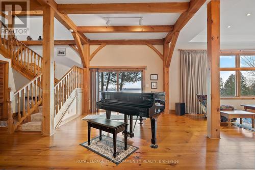 4039 County Rd 13 Road N, Prince Edward County, ON - Indoor