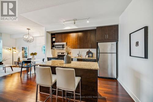 N1109 - 116 George Street, Toronto (Moss Park), ON - Indoor Photo Showing Kitchen