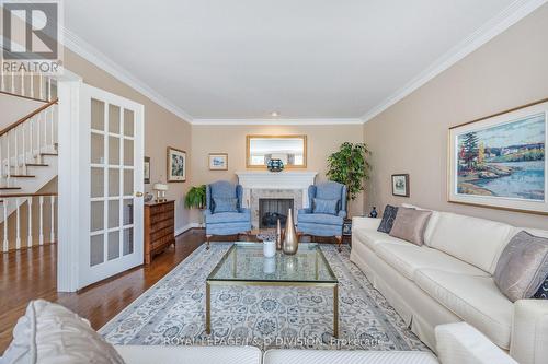 24 Mcglashan Court, Toronto (Bedford Park-Nortown), ON - Indoor Photo Showing Living Room With Fireplace