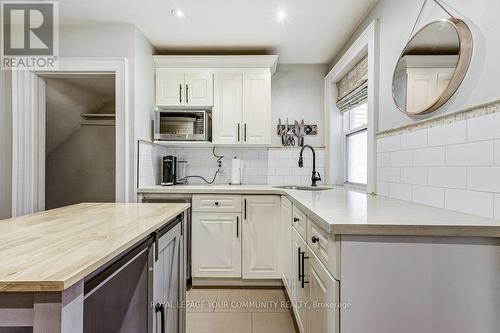 146 Floyd Avenue, Toronto, ON - Indoor Photo Showing Kitchen