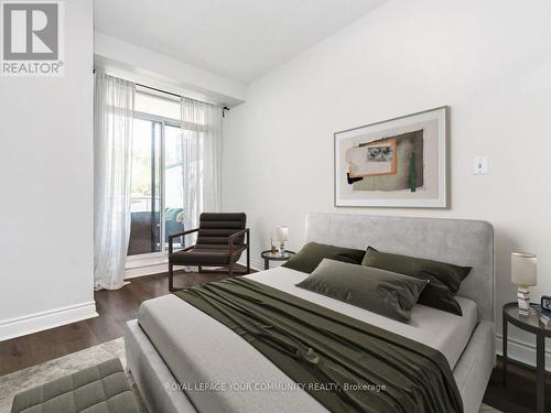 114 - 25 Earlington Avenue, Toronto (Kingsway South), ON - Indoor Photo Showing Bedroom