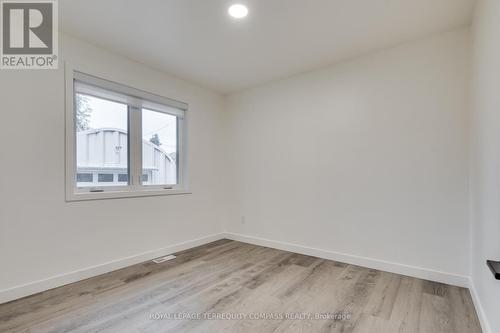 35 Cheshire Drive, Toronto (Princess-Rosethorn), ON - Indoor Photo Showing Other Room