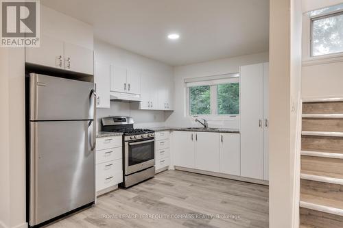 35 Cheshire Drive, Toronto, ON - Indoor Photo Showing Kitchen