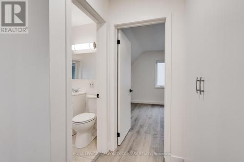 35 Cheshire Drive, Toronto, ON - Indoor Photo Showing Bathroom