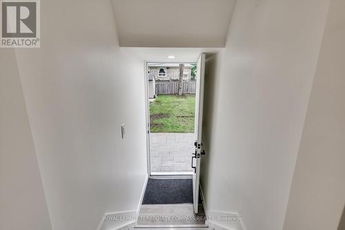 35 Cheshire Drive, Toronto, ON - Indoor Photo Showing Other Room