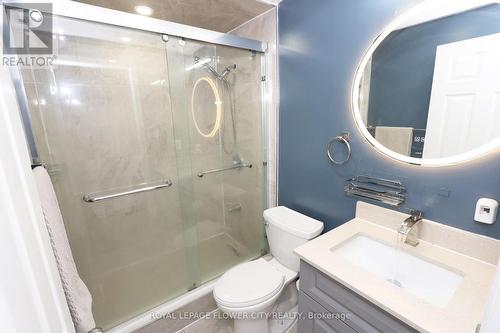 33 Trammell Lane S, Brampton (Fletcher'S West), ON - Indoor Photo Showing Bathroom