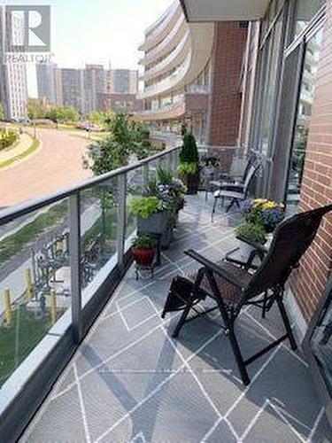 A14 - 36 Forest Manor Road, Toronto, ON - Outdoor With Balcony With Exterior