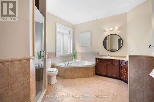 22 Black Maple Crescent, Kitchener, ON - Indoor Photo Showing Bathroom