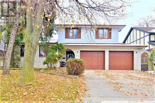 2430 Glenwood, Windsor, ON - Outdoor