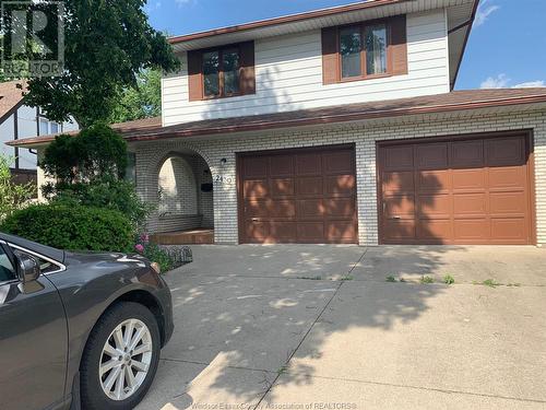 2430 Glenwood, Windsor, ON - Outdoor