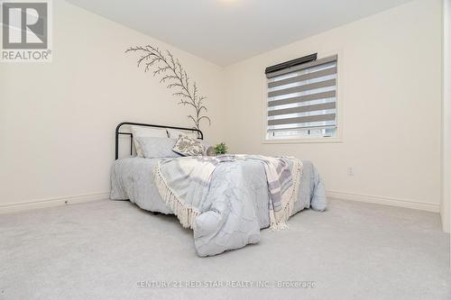 15 Matterhorn Road, Brampton (Northwest Brampton), ON - Indoor Photo Showing Bedroom