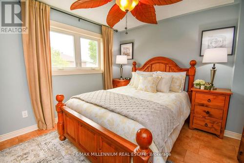 22 Lang Drive, Barrie (Northwest), ON - Indoor Photo Showing Bedroom