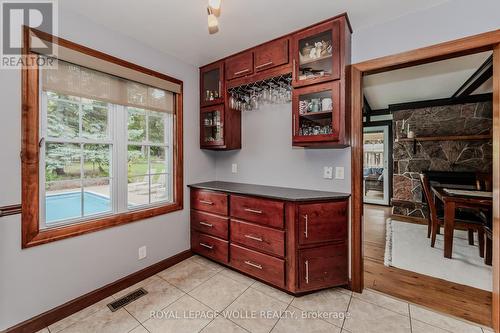 414 Warrington Drive, Waterloo, ON - Indoor Photo Showing Other Room