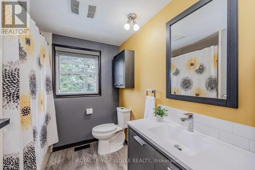 414 Warrington Drive, Waterloo, ON - Indoor Photo Showing Bathroom