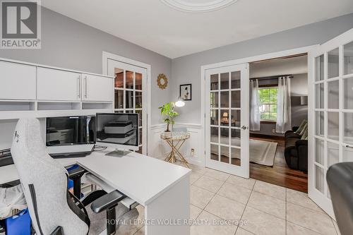 414 Warrington Drive, Waterloo, ON - Indoor