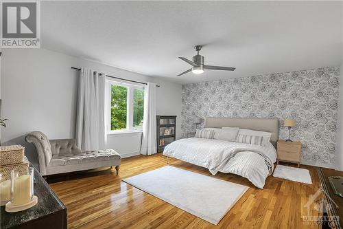 32 Baroness Drive, Ottawa, ON - Indoor Photo Showing Bedroom