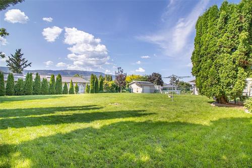 2448 Harmon Road, West Kelowna, BC 