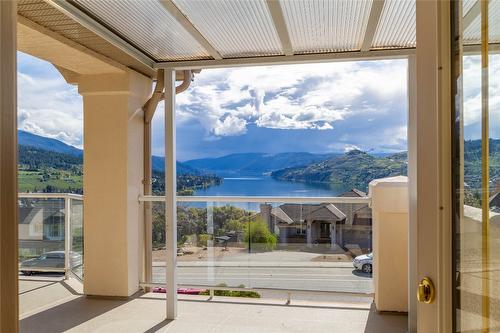 633 Middleton Way, Coldstream, BC -  With Balcony With Exterior