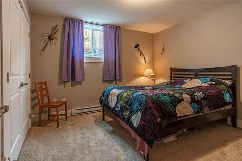 2415 Pleasant Valley Road, Armstrong, BC - Indoor Photo Showing Bedroom