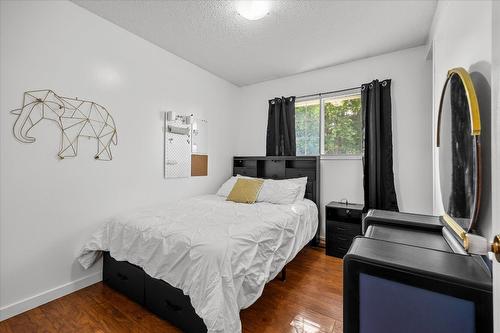 4671 Fordham Road, Kelowna, BC - Indoor Photo Showing Bedroom