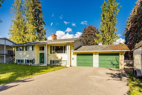 4671 Fordham Road, Kelowna, BC - Outdoor With Facade