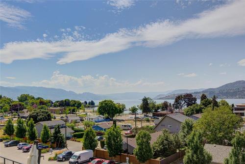 406-485 Groves Avenue, Kelowna, BC - Outdoor With Body Of Water With View