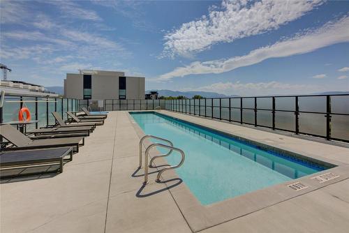 406-485 Groves Avenue, Kelowna, BC - Outdoor With In Ground Pool With View