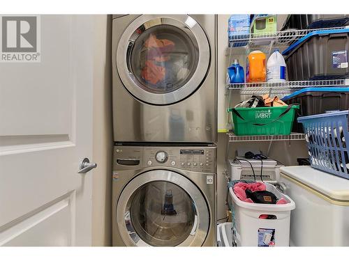 2523 Shannon View Drive Unit# 106, West Kelowna, BC - Indoor Photo Showing Laundry Room