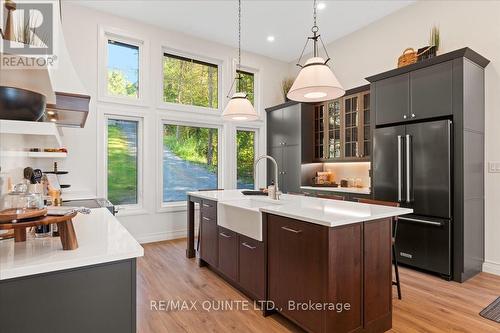 73 Ross Eaton Lane, Prince Edward County (Picton), ON - Indoor Photo Showing Kitchen With Upgraded Kitchen