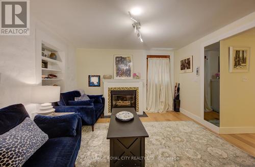 513 St Andrew Street W, Centre Wellington, ON - Indoor With Fireplace