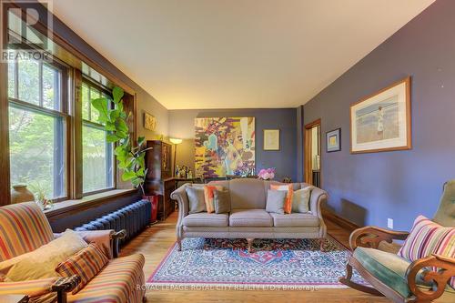 513 St Andrew Street W, Centre Wellington (Fergus), ON - Indoor Photo Showing Living Room