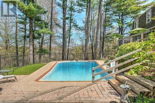 1527 Green Glade, Mississauga, ON - Outdoor With In Ground Pool