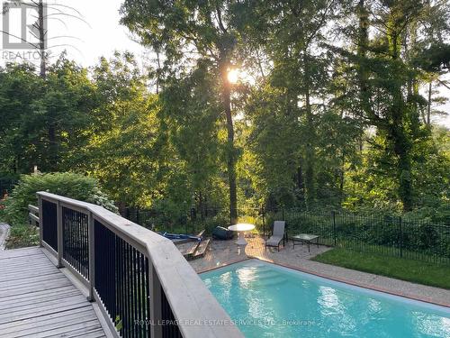 1527 Green Glade, Mississauga, ON - Outdoor With In Ground Pool With Backyard