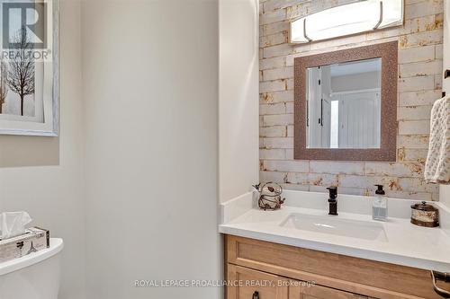 25 Brinton Drive, Peterborough (Otonabee), ON - Indoor Photo Showing Bathroom