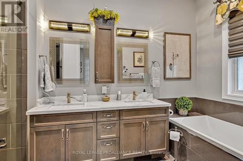 25 Brinton Drive, Peterborough (Otonabee), ON - Indoor Photo Showing Bathroom