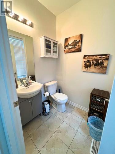 1516 Farrow Crescent, Innisfil, ON - Indoor Photo Showing Bathroom