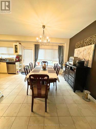 1516 Farrow Crescent, Innisfil, ON - Indoor Photo Showing Dining Room