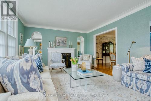 16 Noel Avenue, Toronto (Leaside), ON - Indoor Photo Showing Living Room With Fireplace