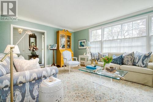 16 Noel Avenue, Toronto (Leaside), ON - Indoor Photo Showing Living Room