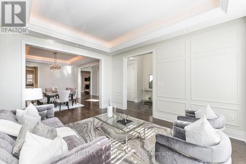 96 Port Royal Avenue, Vaughan, ON - Indoor Photo Showing Living Room