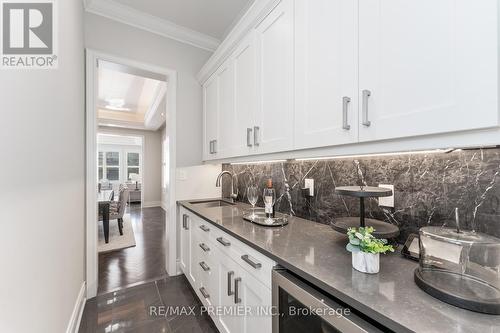 96 Port Royal Avenue, Vaughan, ON - Indoor Photo Showing Kitchen