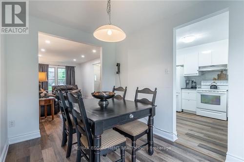 8 - 596 Grey Street, Brant, ON - Indoor Photo Showing Dining Room