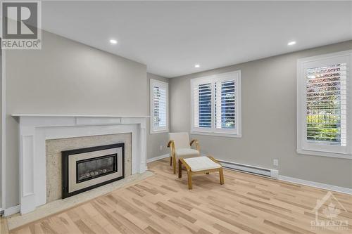 33 Charles Street Unit#1, Ottawa, ON - Indoor Photo Showing Living Room With Fireplace