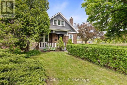 5 Parkside Drive, Brantford, ON - Outdoor