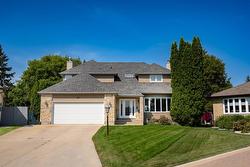 10 Yarmouth Cove  Winnipeg, MB R3R 3K8