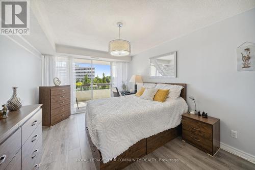 511 - 8111 Yonge Street, Markham, ON - Indoor Photo Showing Bedroom