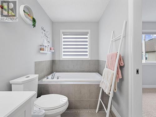 63 John Brabson Crescent, Guelph, ON - Indoor Photo Showing Bathroom